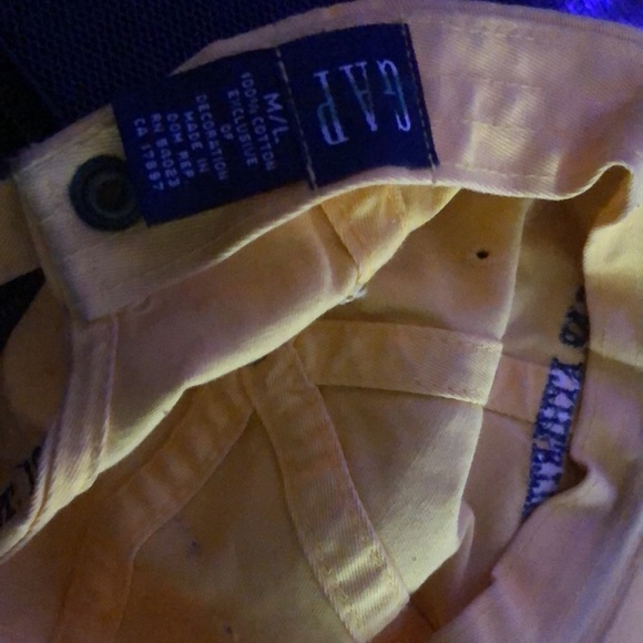 Gap Cap - Picture 5 of 7